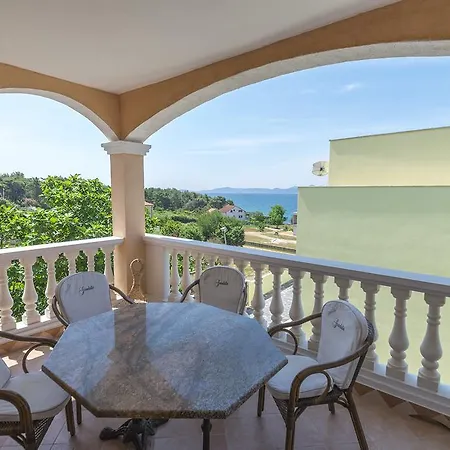 Dantin Apartament